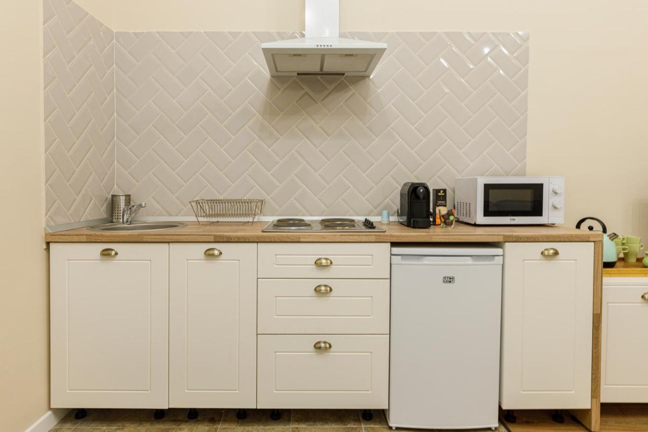 Beautiful Apartment In Heart Of Historical Center 티미쇼아라 외부 사진